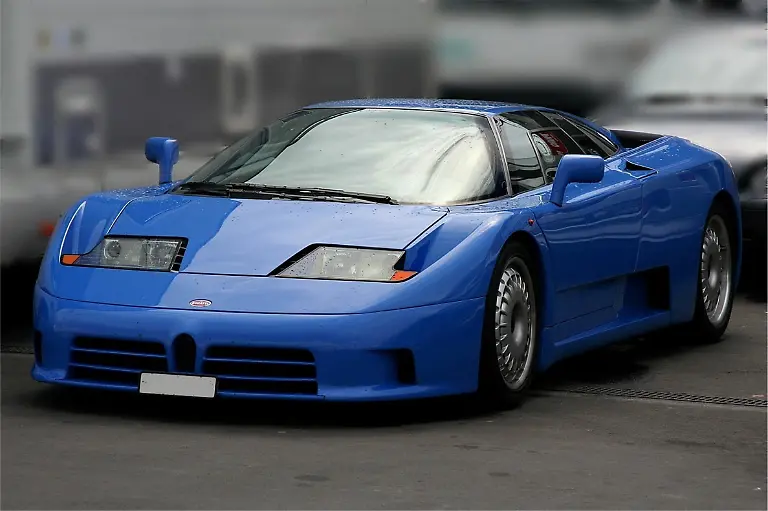 2007-06-15-18-Bugatti-EB-110-bearb-kl