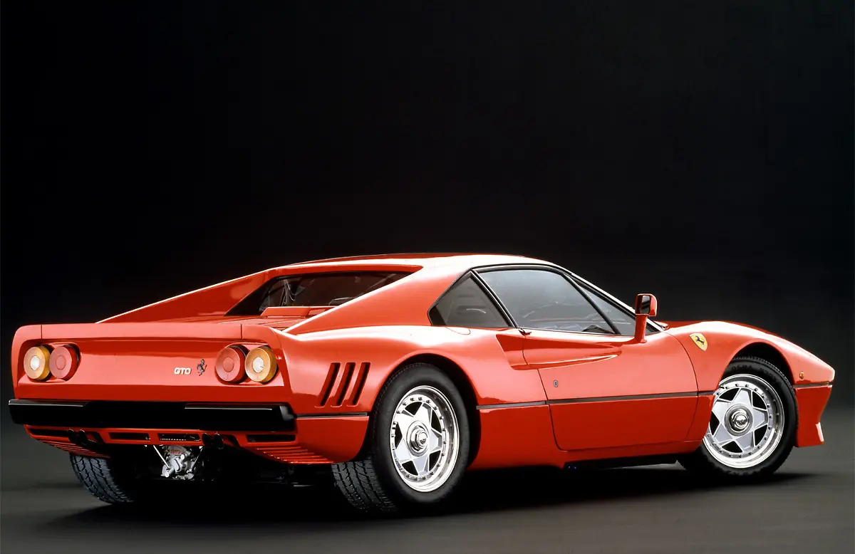 1984-Ferrari-288GTO-2-1536