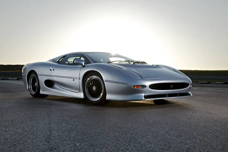 jagxj22020thanniv30011214