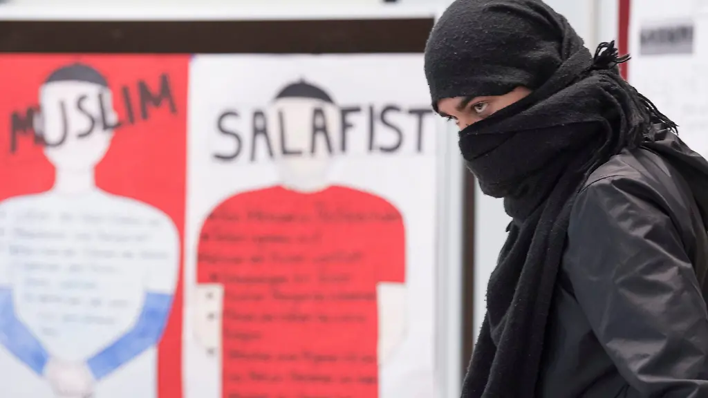 52b04075cf1137a59f002ec914d639b0