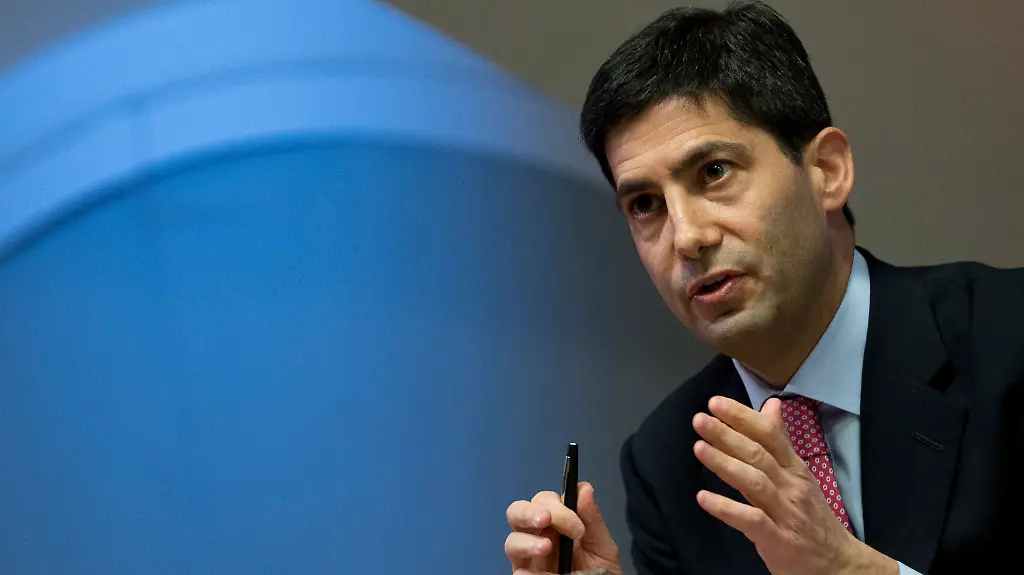 ead063dbe3eb91e2fb6c78b67181cece