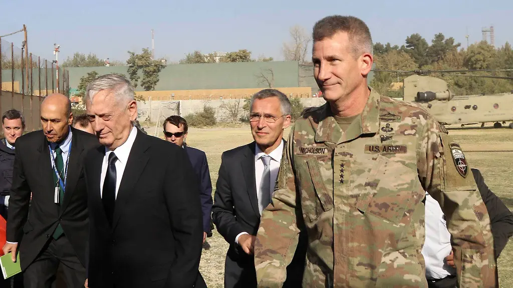 438ad6153172bc772f1feb40fbb6853f