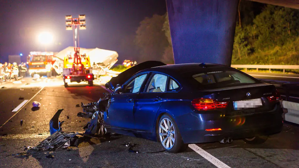 5bbbb5098ae538e0eb44876b5ee09a73