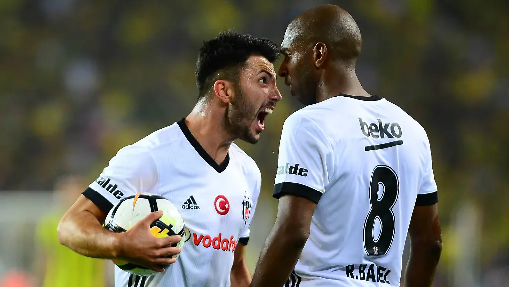 3cbf2c151f5cc9de51f56b27a9bc7cb6