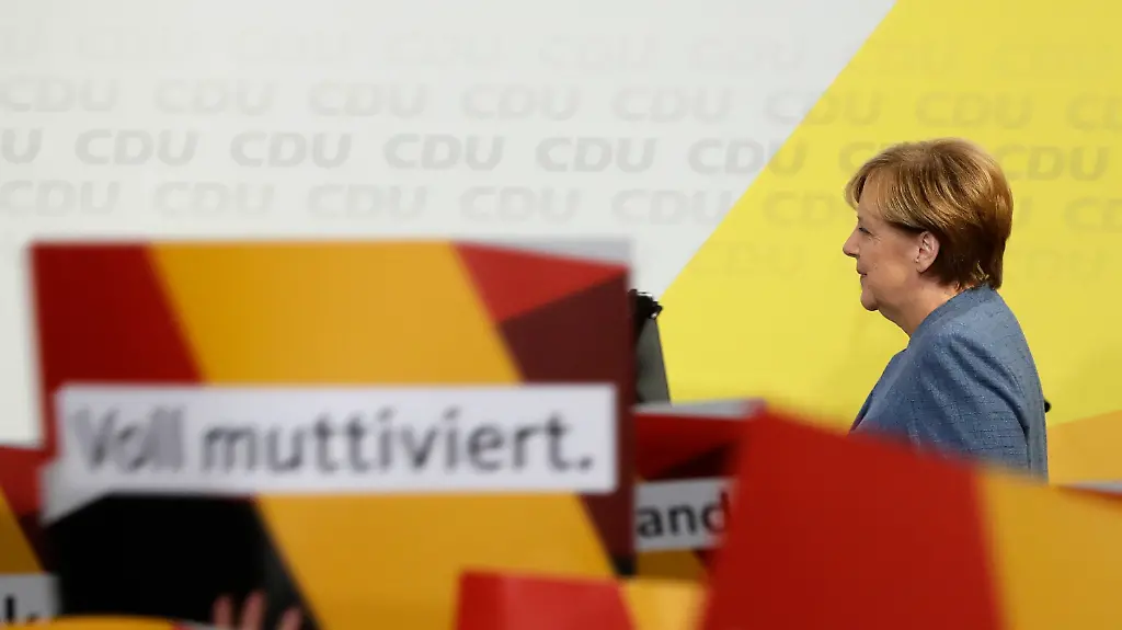 19cdef88d76a71526b1e16e8f9617927