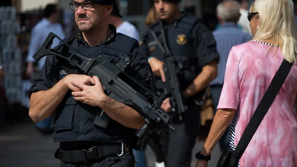 e7269bbf455ebd45ba38f3bf5d53c24c