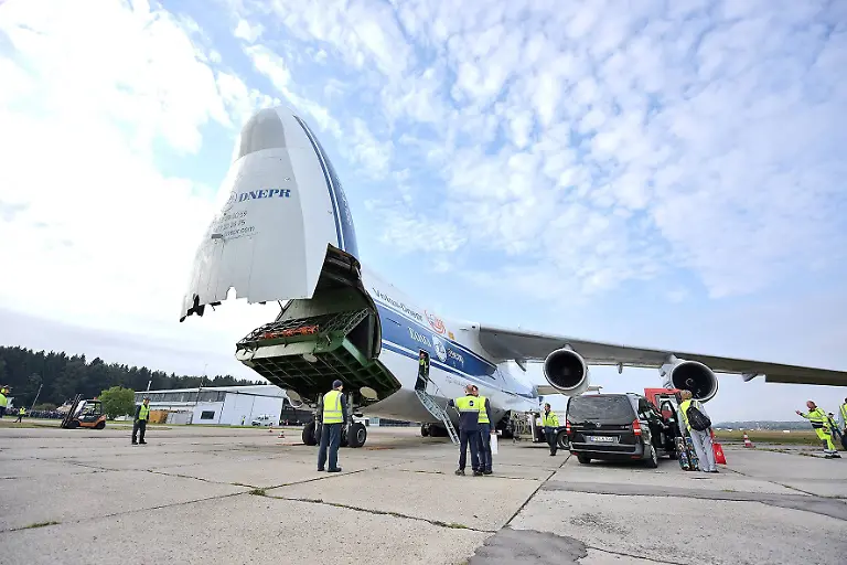 b9892f41890db89af553e61c7ad5d54b