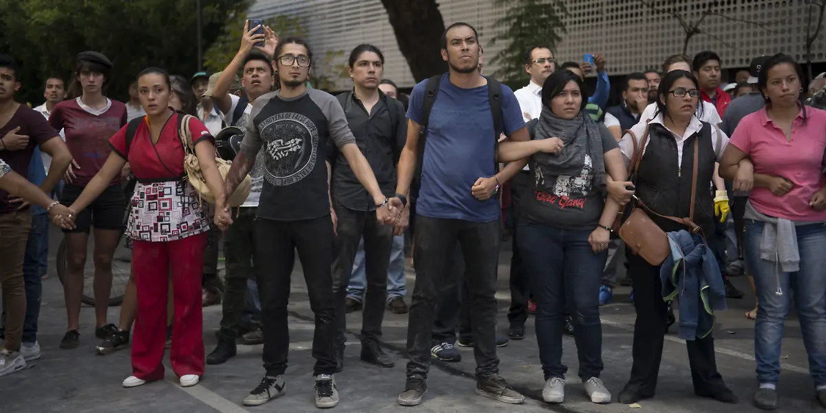 42f77c15817960aa9f63a8cb76cd31ff