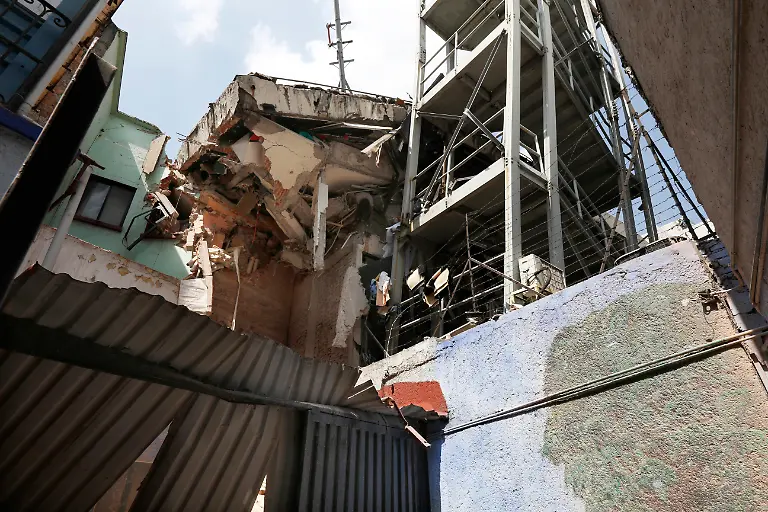 f4860a05f987ee263521429d802138c7