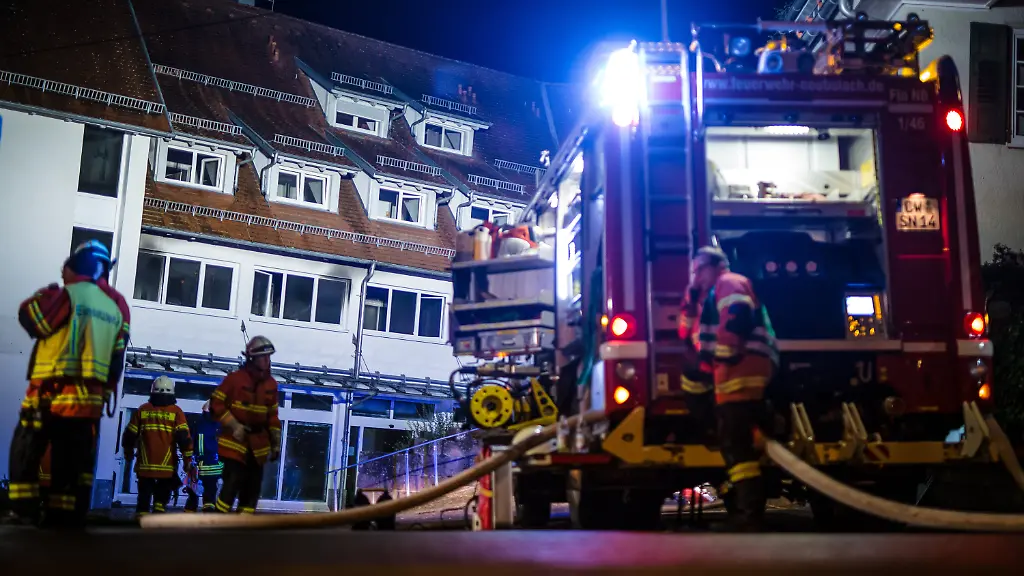 9eed172b8abe380d8b5cc0fbdcef2550