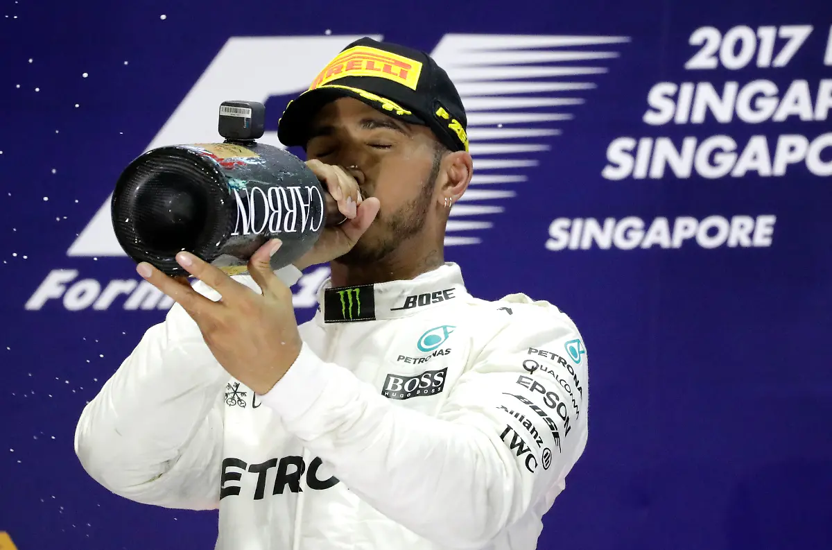 66d0f1d2d9ecbc9756e2ba522e178354