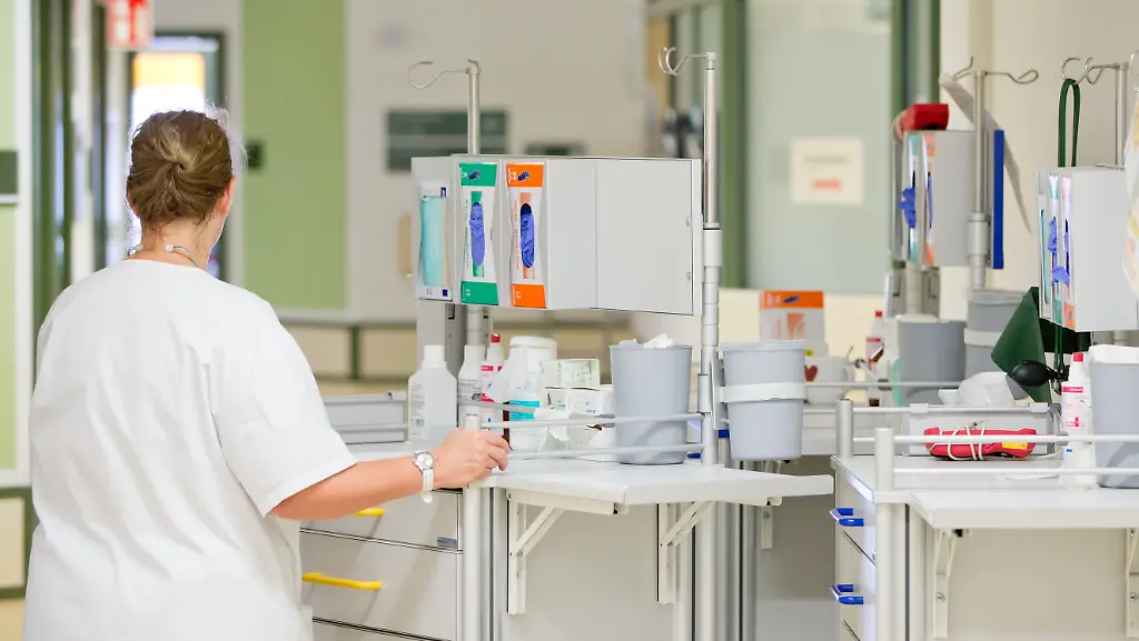 aa827a73ba419fad7aef4d55fec2cc6a