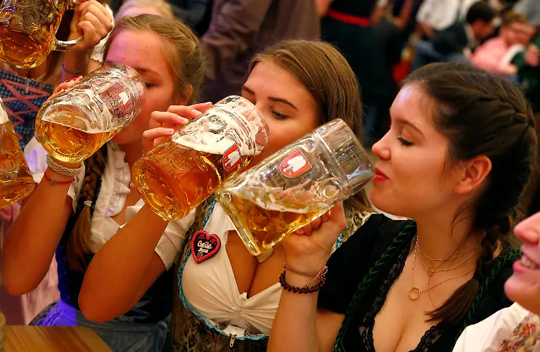 2bb3297deb949d367798671cdb141e1f