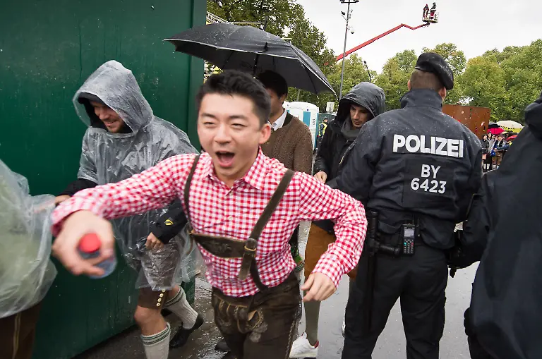 b4e4eae0fa47c80e58f8956fbd623813