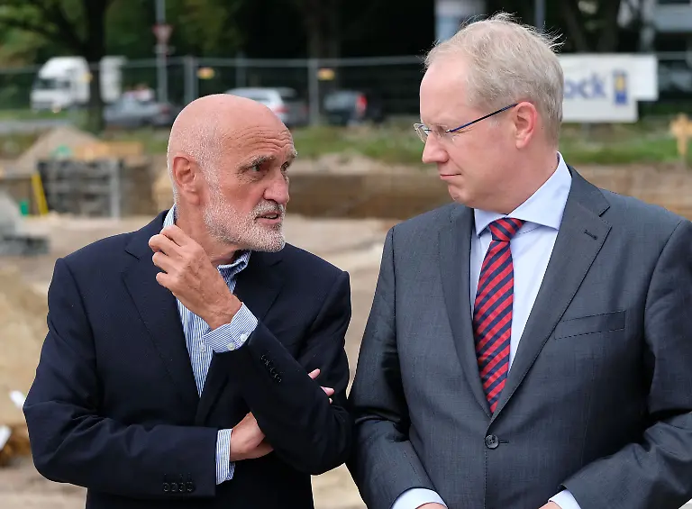 e869d119b253fd5c4e5368c74569d15e