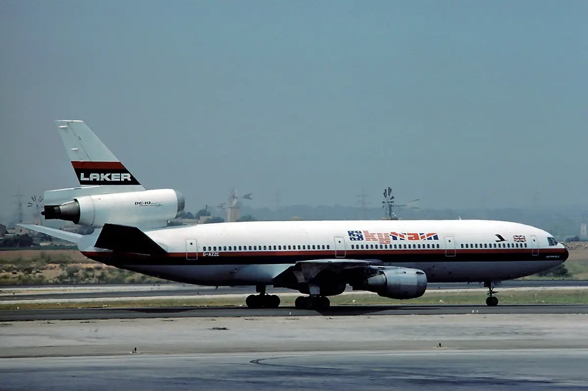 Laker-Airways-DC-10-10