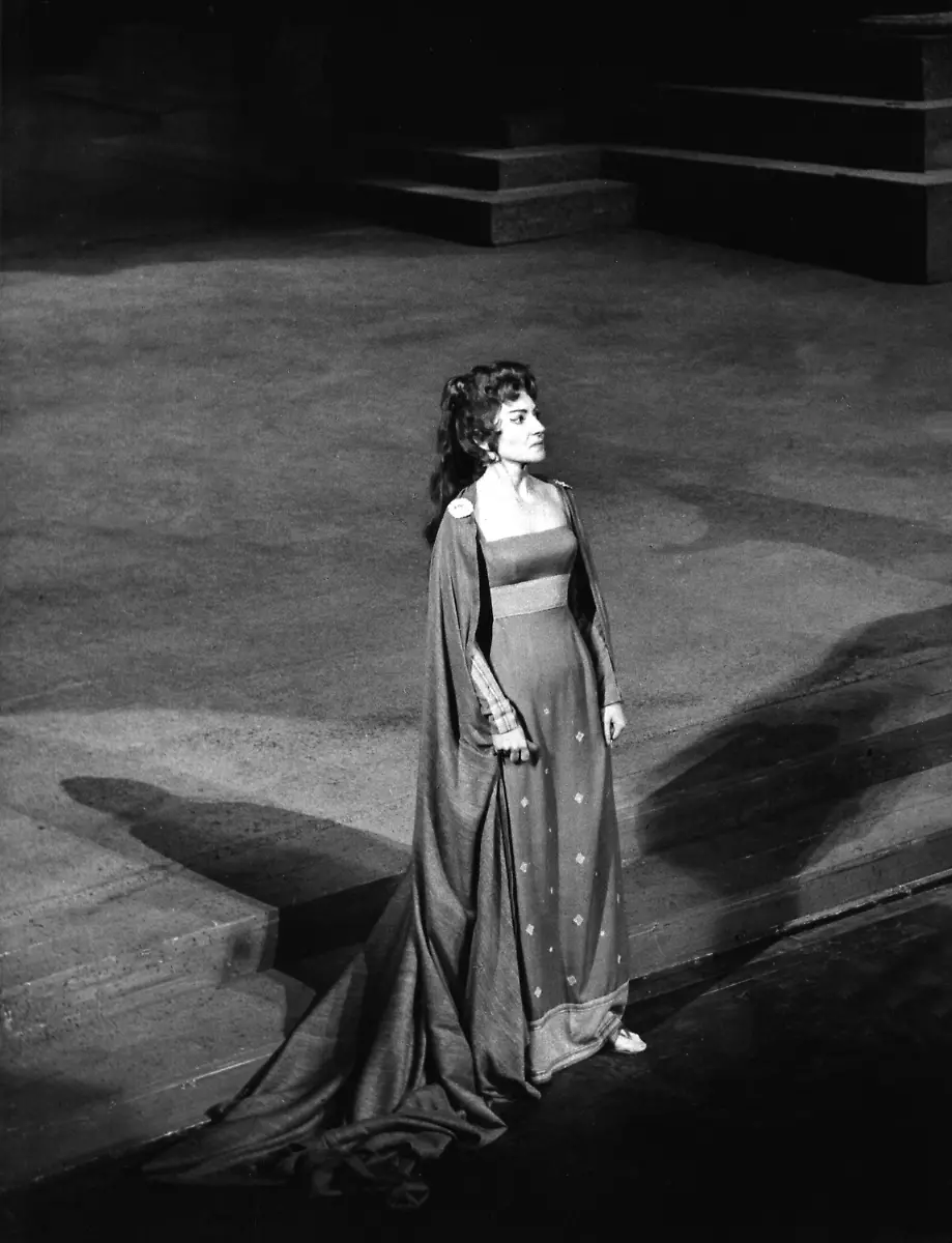 fced4b8c99948b8f95da2d560c45e54c