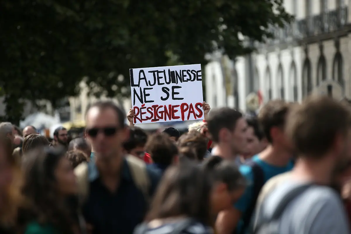 2741da5fbb5427ad62a5a8378738cb57