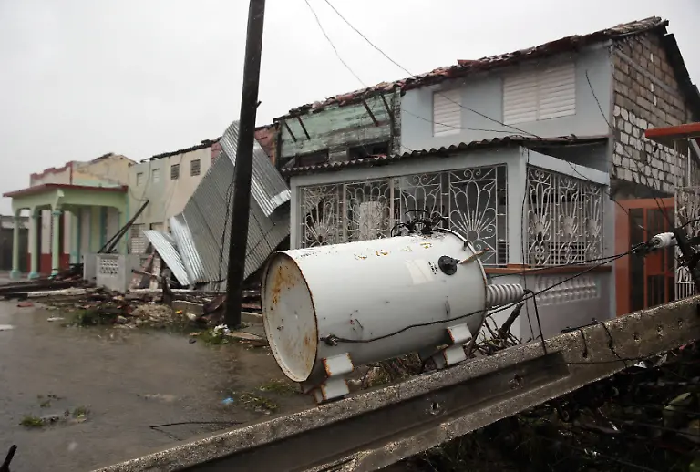 5bd2f6cf43442a529fe7b1be7f8e4e8d