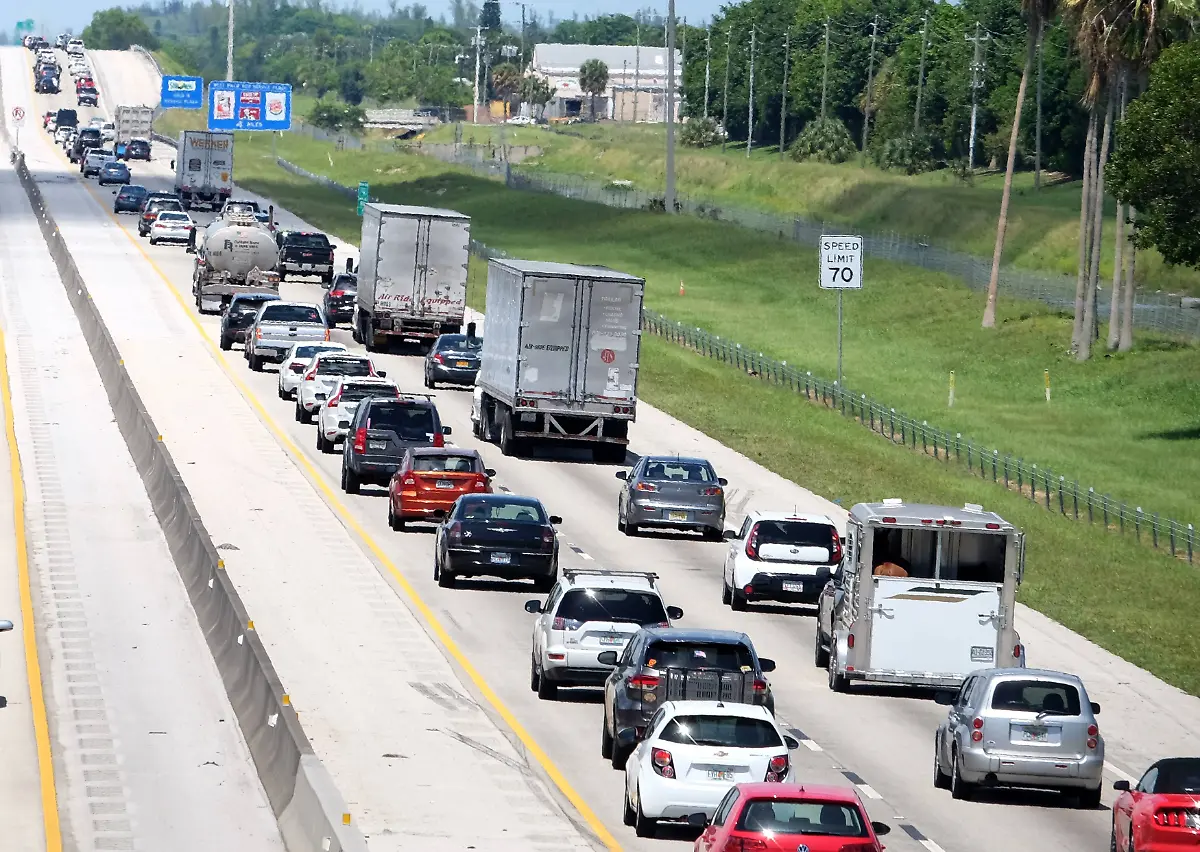 3334d1e1f9e09a7a2c954b80941579e8