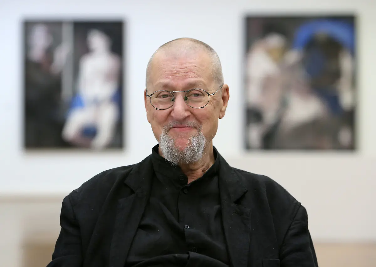 bd2f81fea995eb187b84bb94af9a6c6c