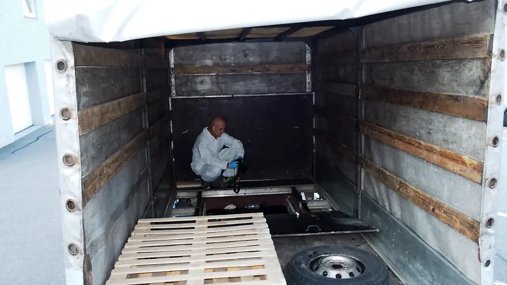 c67993cf401e096a851b842f418a9b4c