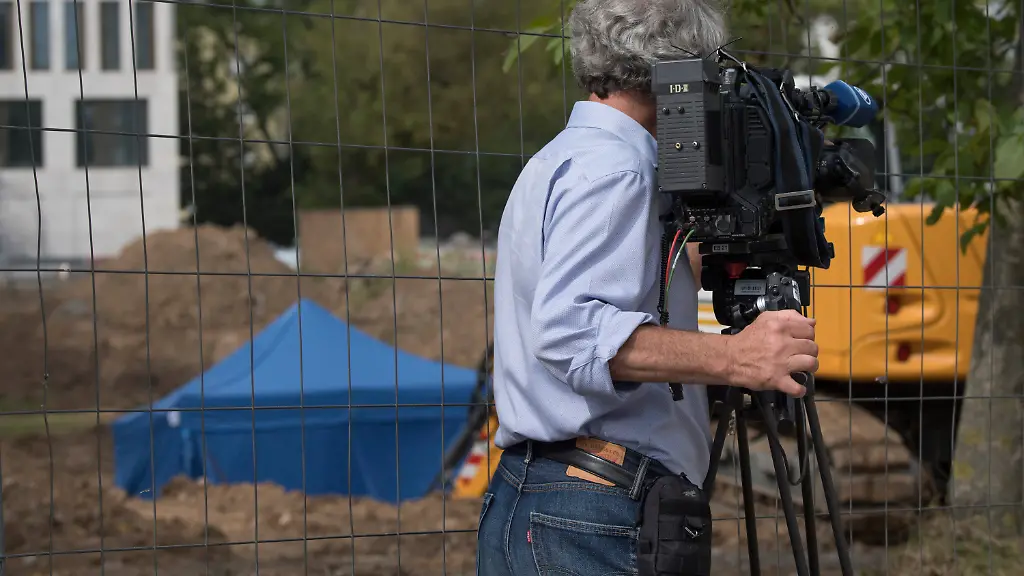 d05b7968f543563d3cc41229bd3b2349