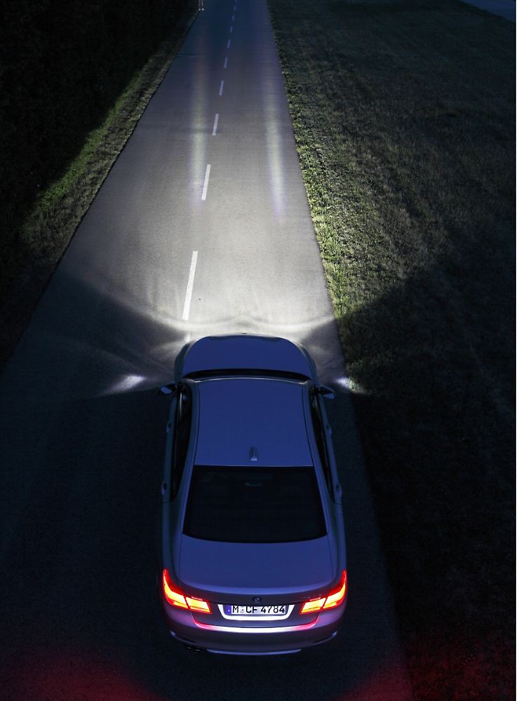 BMWDynamicLightSpotDrive260511.jpg