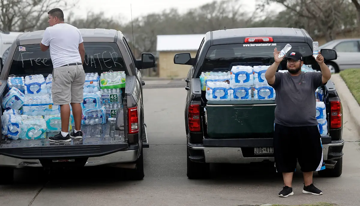 ae9726e91cb8d7d2f5964fe155d77f0c