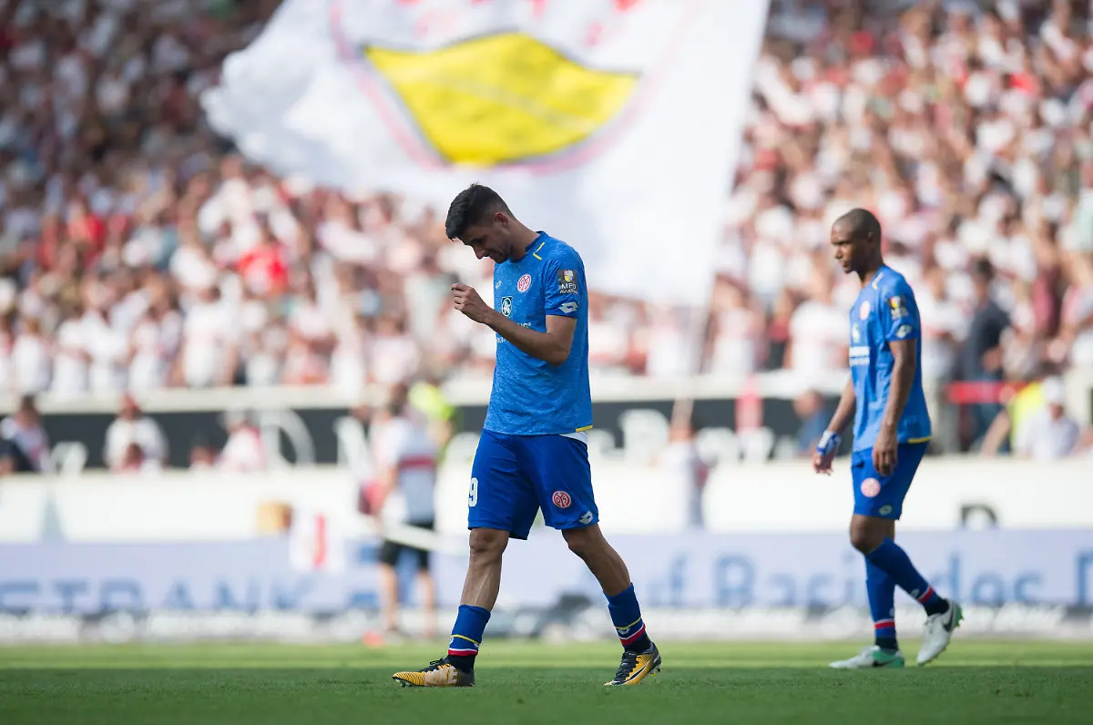 711146e1705f10a2a7e76ae588cf20eb