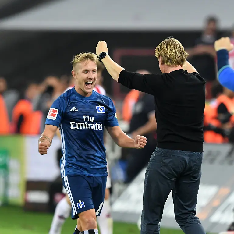 149861839fdf7b7c5c9bd9c113deedea