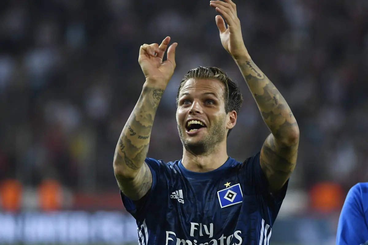 63b02602e98456abc3bddbed96ba77d9