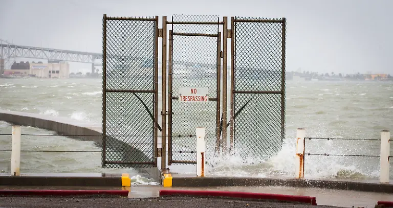 008b3bf0b47dcc316886c2eb49f6b5d3