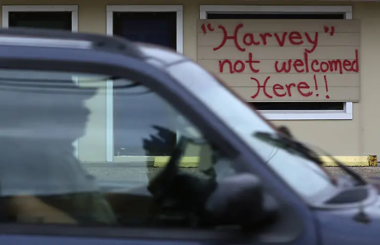 b9b03706c8ca45fdb7b7737a3d9308fb