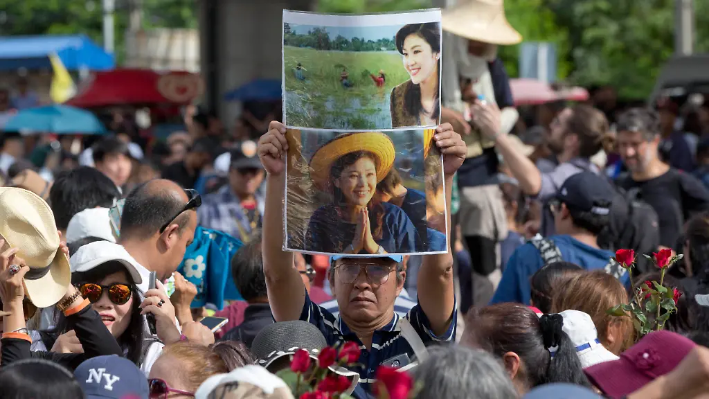 5dce0cdfeb8154c42d420191387a56b2