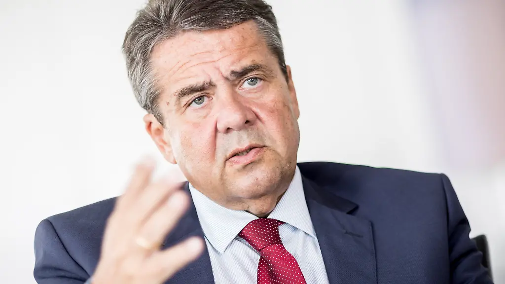 51f75ba674e1f16f7886859daf70c2b7