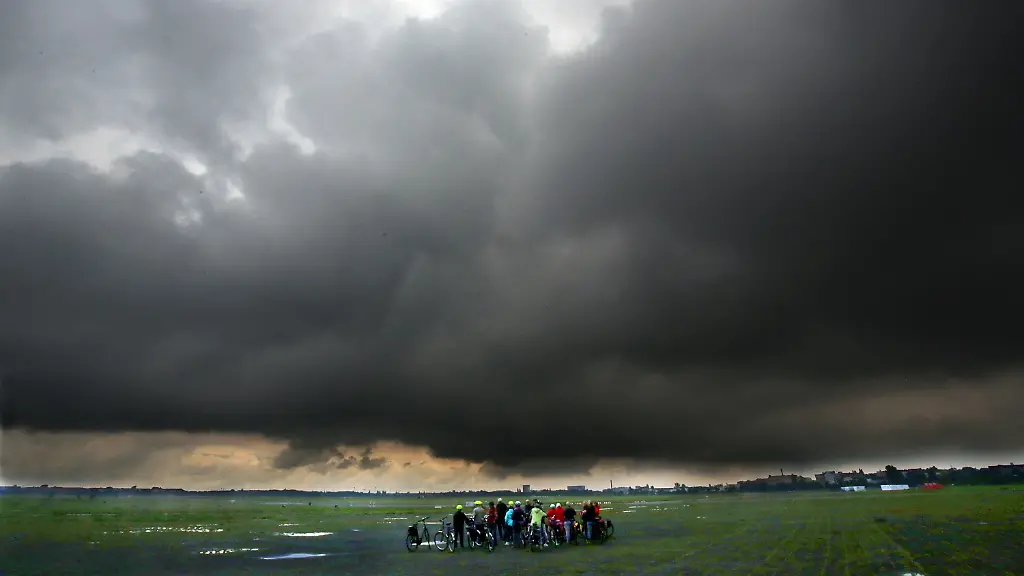 1e565717f897c74047aa4eb28a7f86be