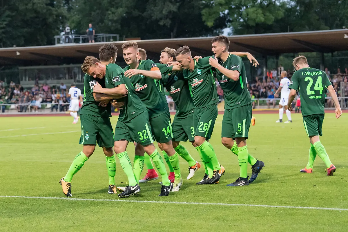 2d5bcec4ed4d6bcc82d48e9b3d28afe3