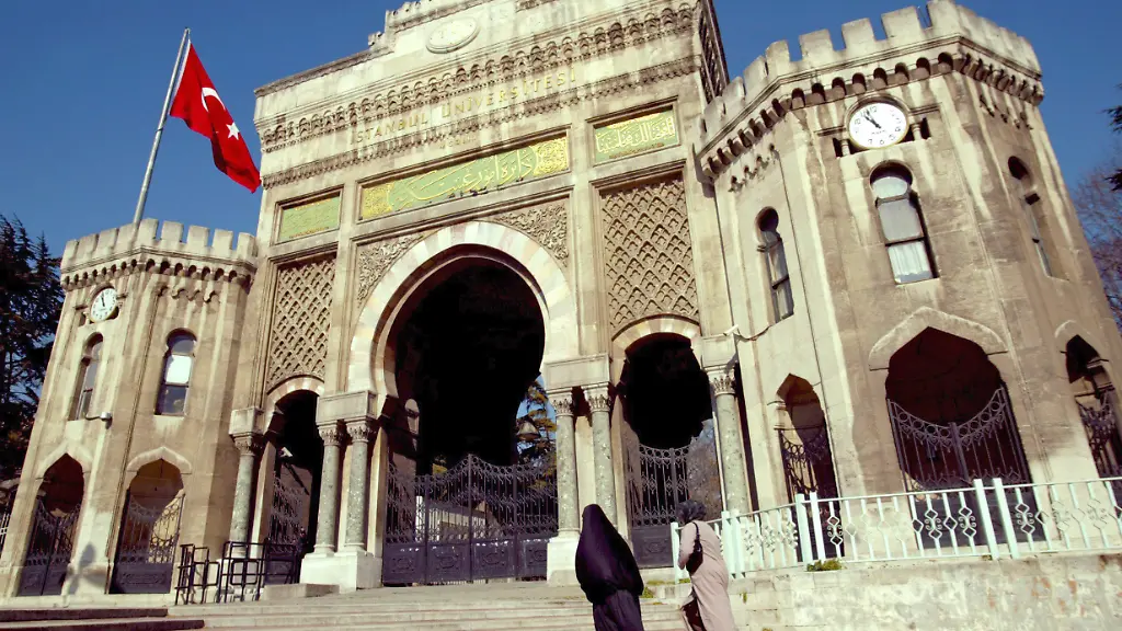 c249c8927cbc393f06756ed916574825