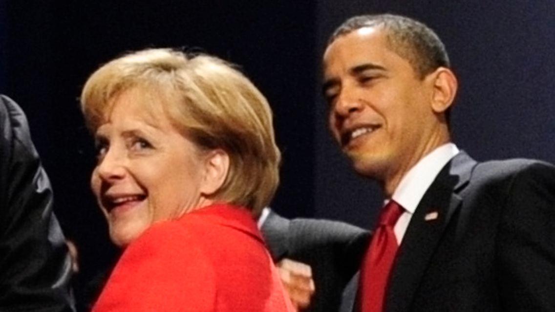 Sinnbild für die wirtschaftliche Entwicklung: Angela Merkel marschiert vorweg: Deutsches-BIP-Plus stellt das der USA in den Schatten. (Archivbild)