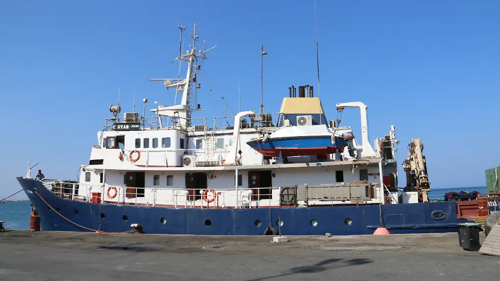 fc1f1a56c8bdc21daa407a5420dbd39b