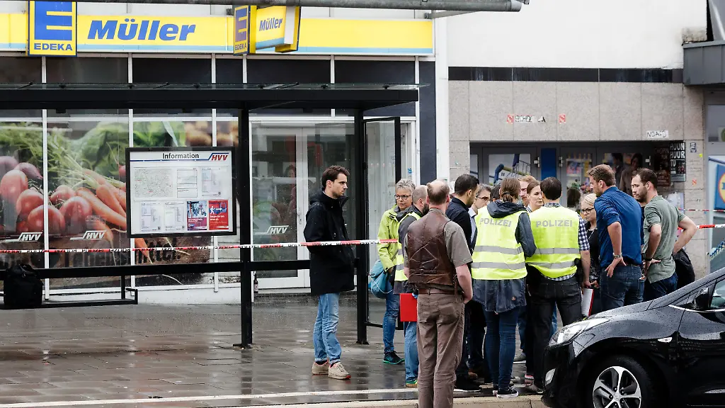 56b9ba4ee8cee8cb4f9deff313896ae4