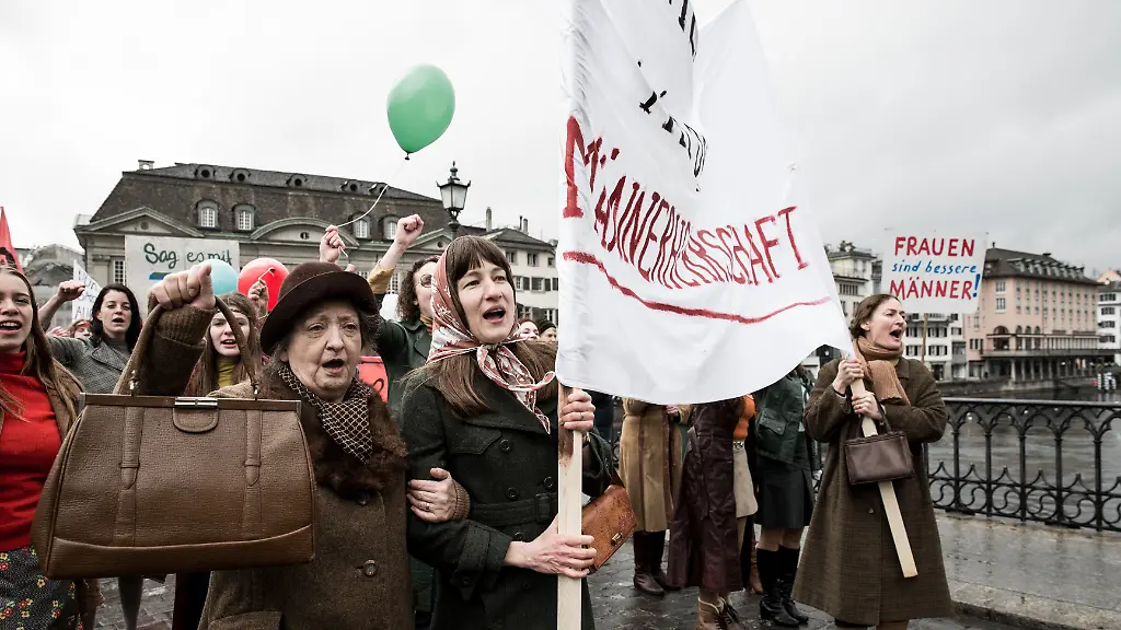 DieGoettlicheOrdnung-AlamodeFilm-5