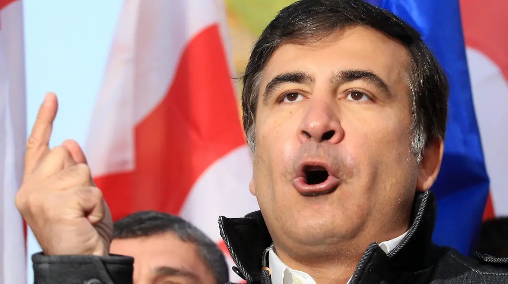 99d31d7c6e891340648e7529ac8f19e3