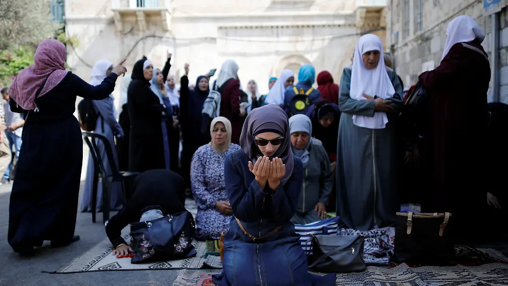 64b96e22c8f3f12fc3ce19cdd13ddcef