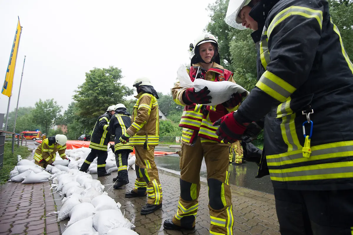 238d5d54b870a45b0ced47fd5085145b