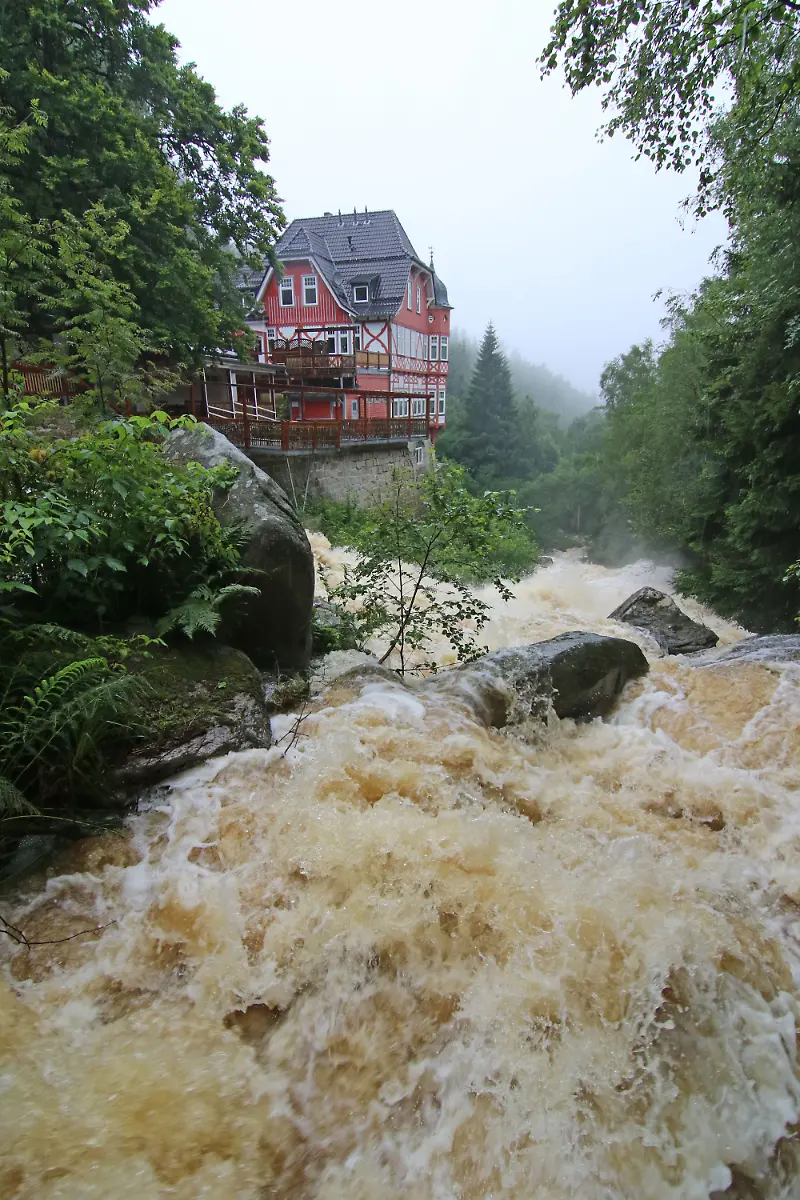 32d3fa683054b5bbe7aa4a537546a5d2