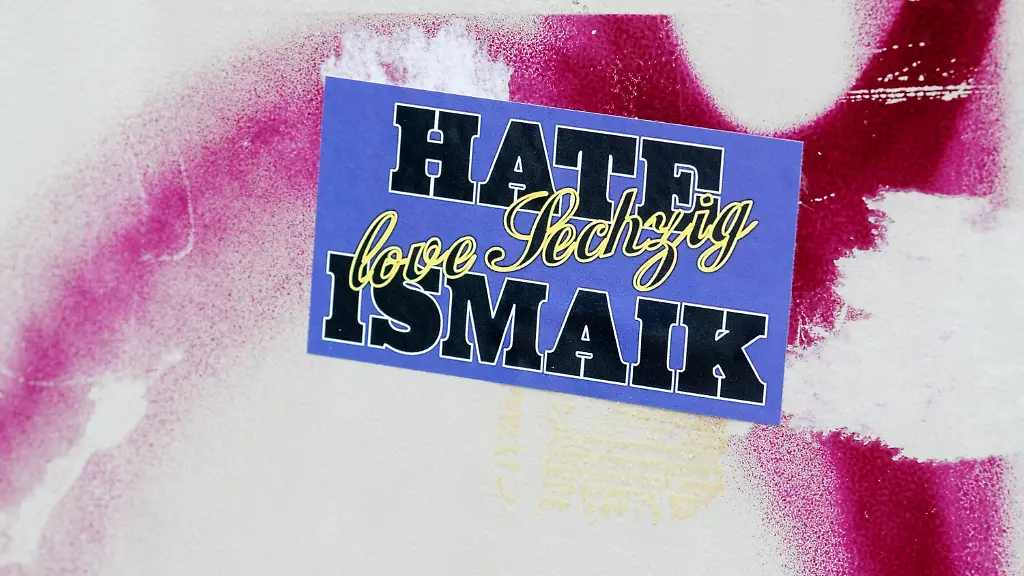 b11c043ff2d58387195601f04d48a096