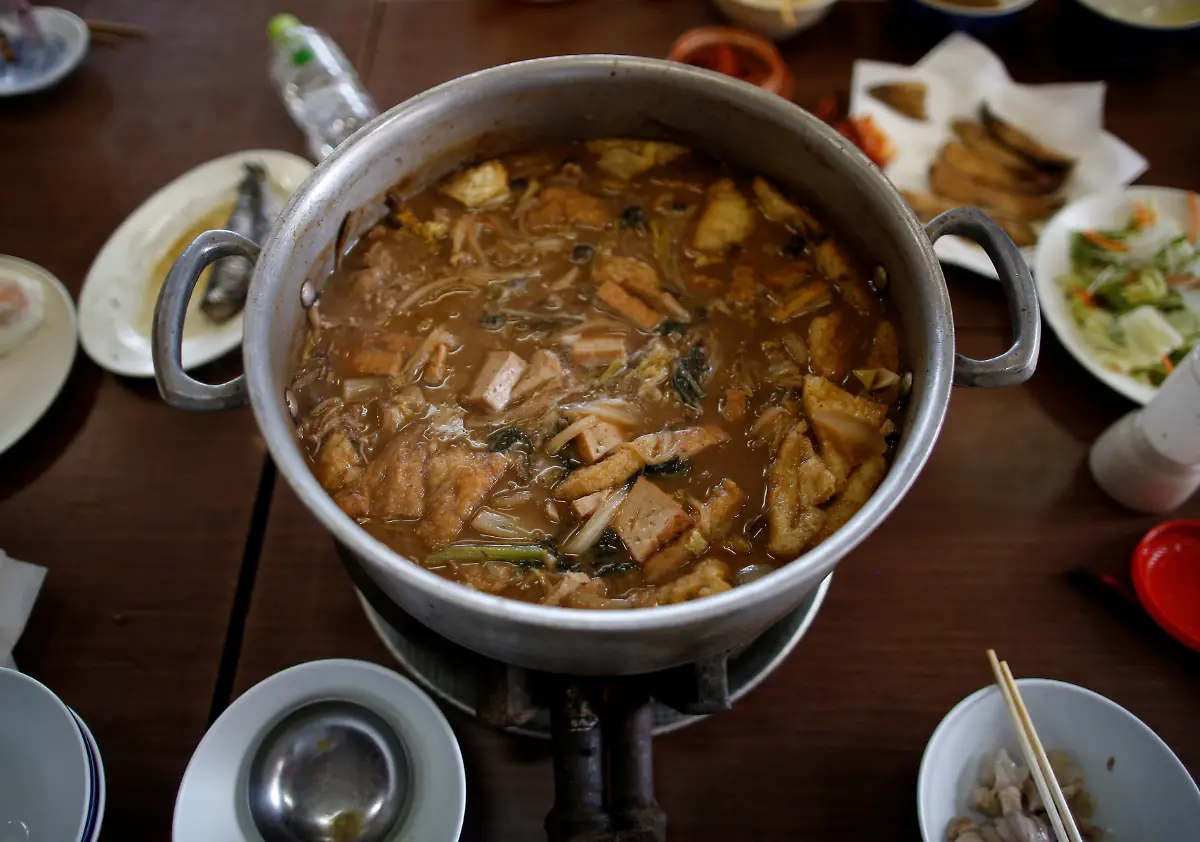 332998ef390a0f61246452d4a6778283