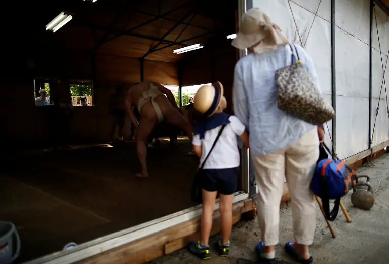 e16dbbb6c7527ecce42c7053a0bfa7a2